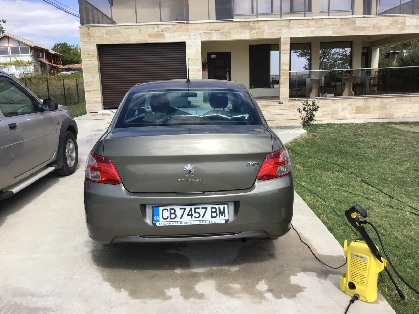 Peugeot 301 Active - изображение 2