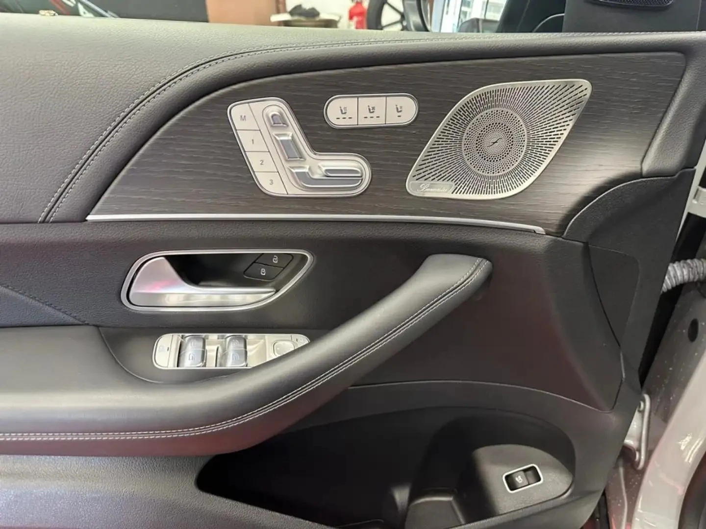 Mercedes-Benz GLE 450 d Coupe 4Matic AMG-Line - изображение 9