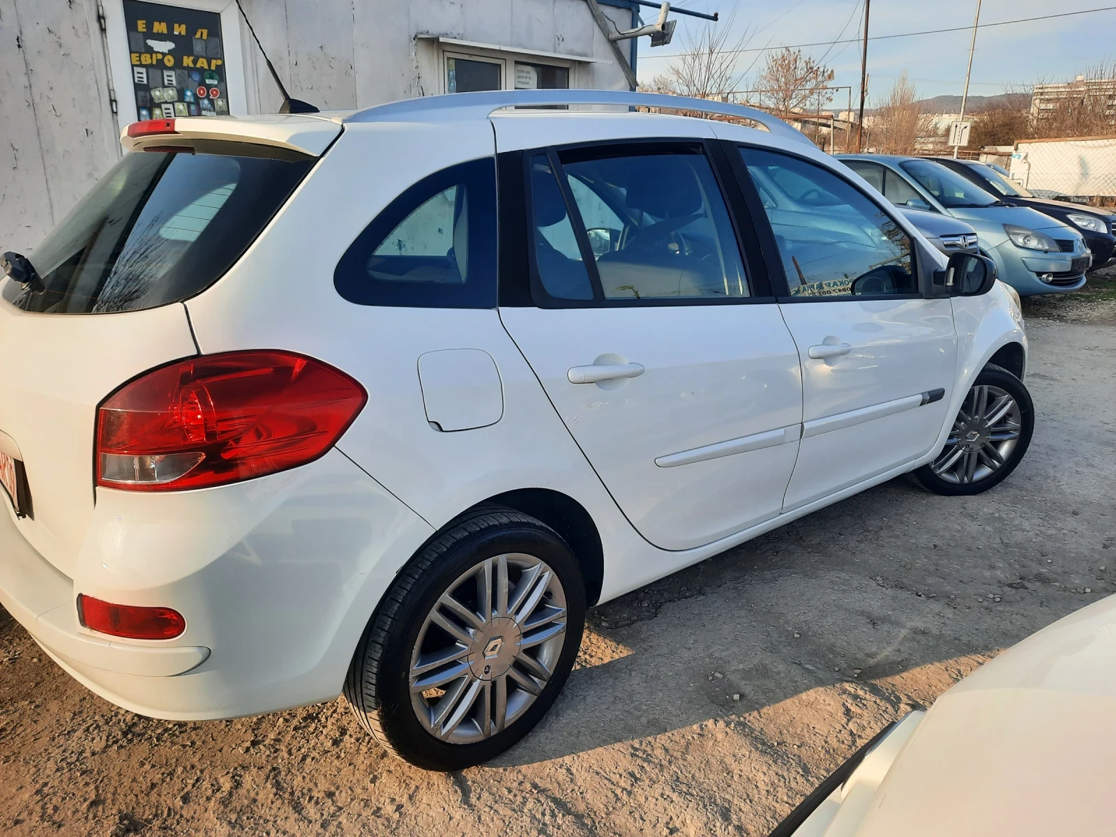 Renault Clio 2011таEURO5 NAVI - изображение 6