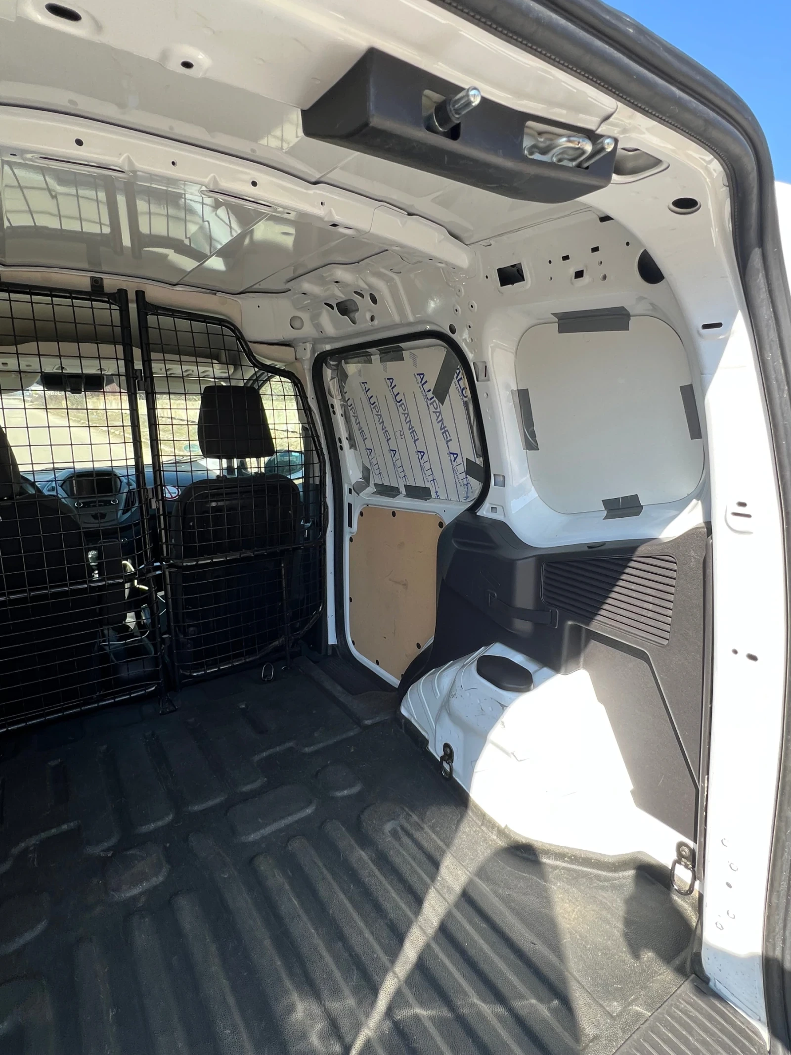 Ford Courier, снимка 11 - Автомобили и джипове - 53745593