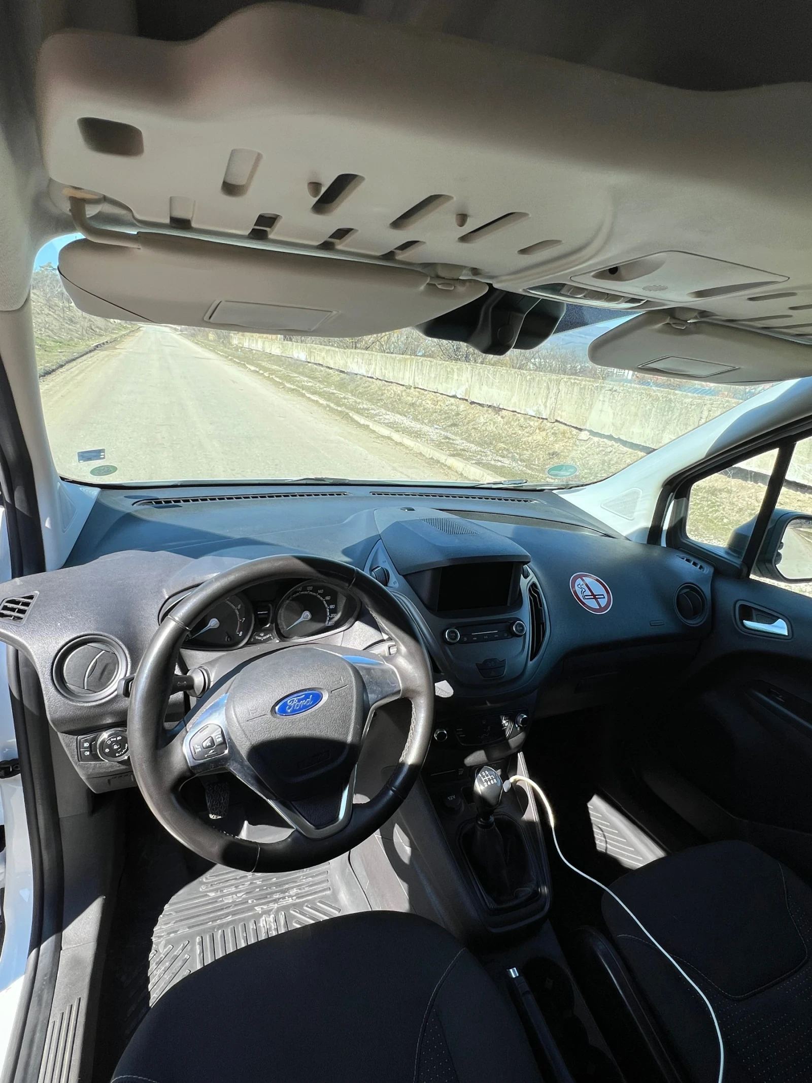 Ford Courier, снимка 12 - Автомобили и джипове - 53745593