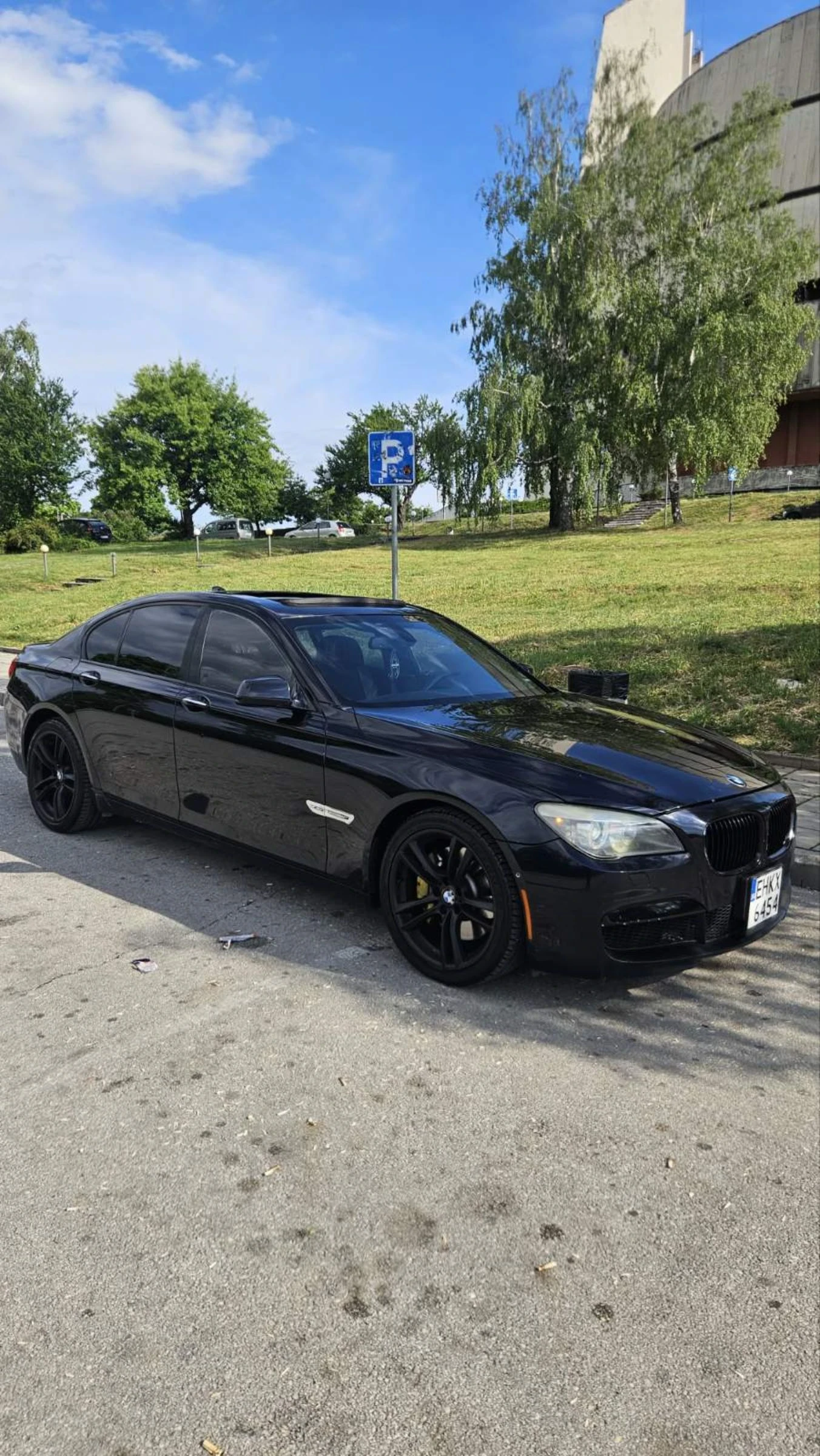 BMW 750 750  xdrive, снимка 2 - Автомобили и джипове - 53777572