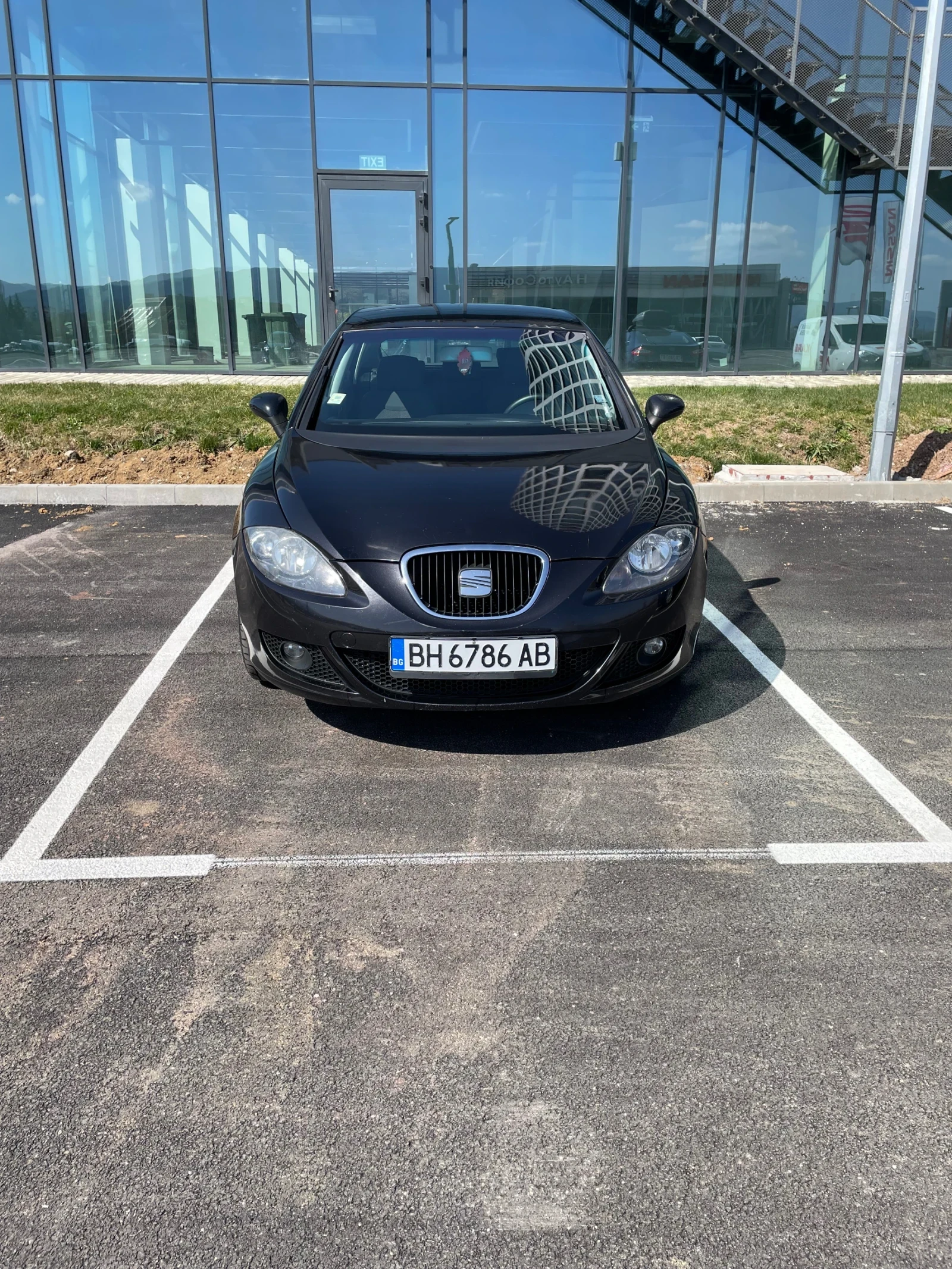 Seat Leon, снимка 5 - Автомобили и джипове - 53849528