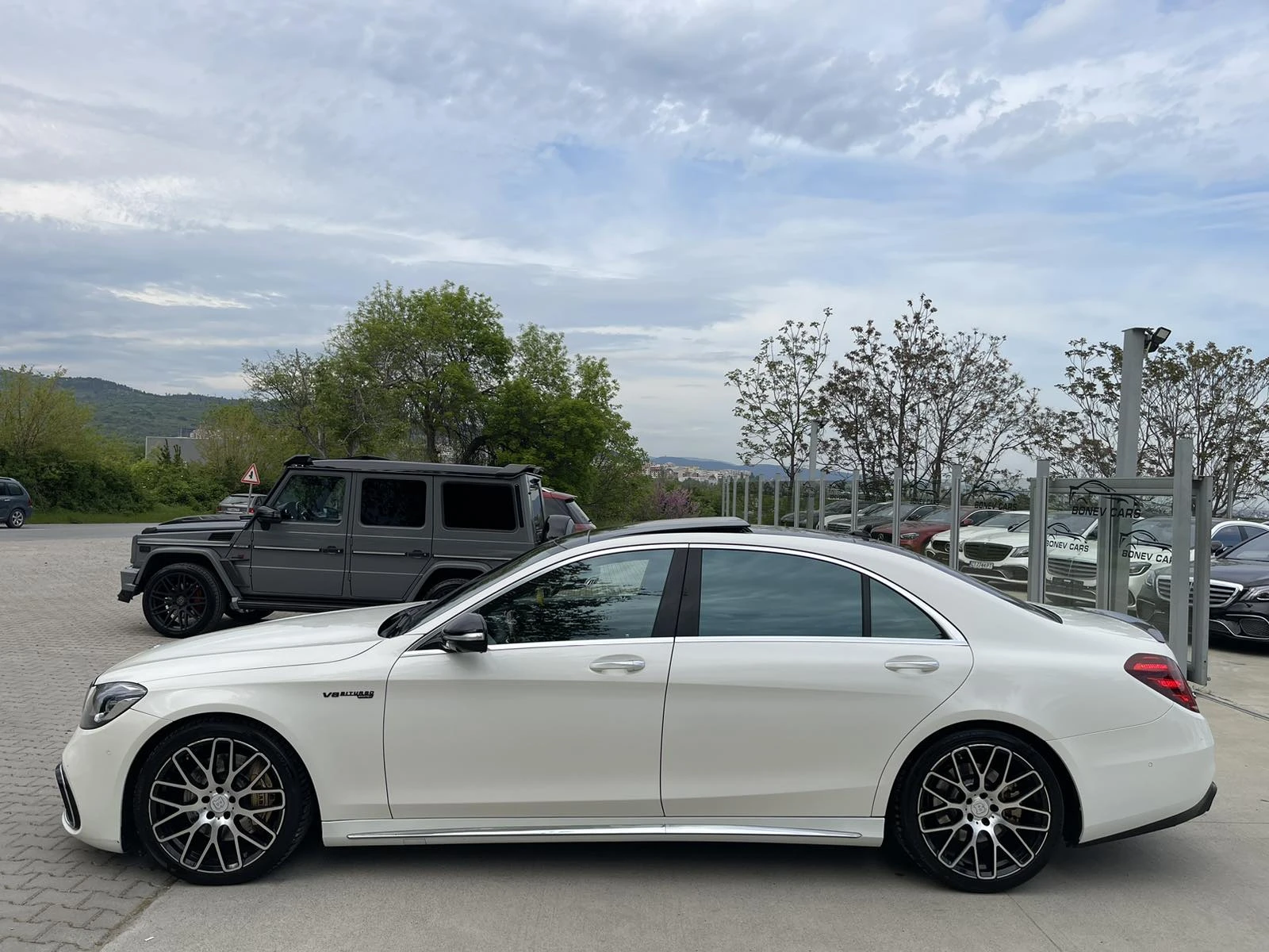 Mercedes-Benz S 550 * V8 BRABUS PACK FACE PANORAMA 4-MATIC LONG* , снимка 8 - Автомобили и джипове - 54501700