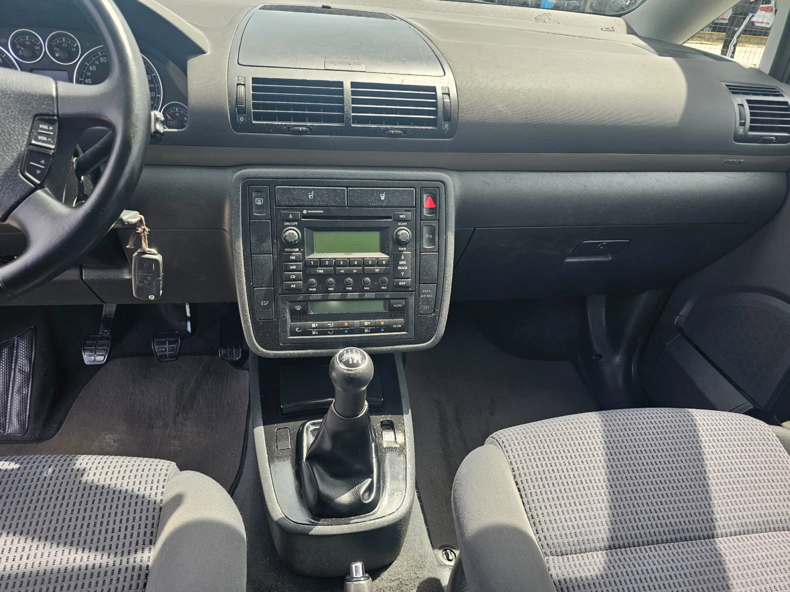 VW Sharan 2.0 tdi 7-mesta , снимка 12 - Автомобили и джипове - 54619197
