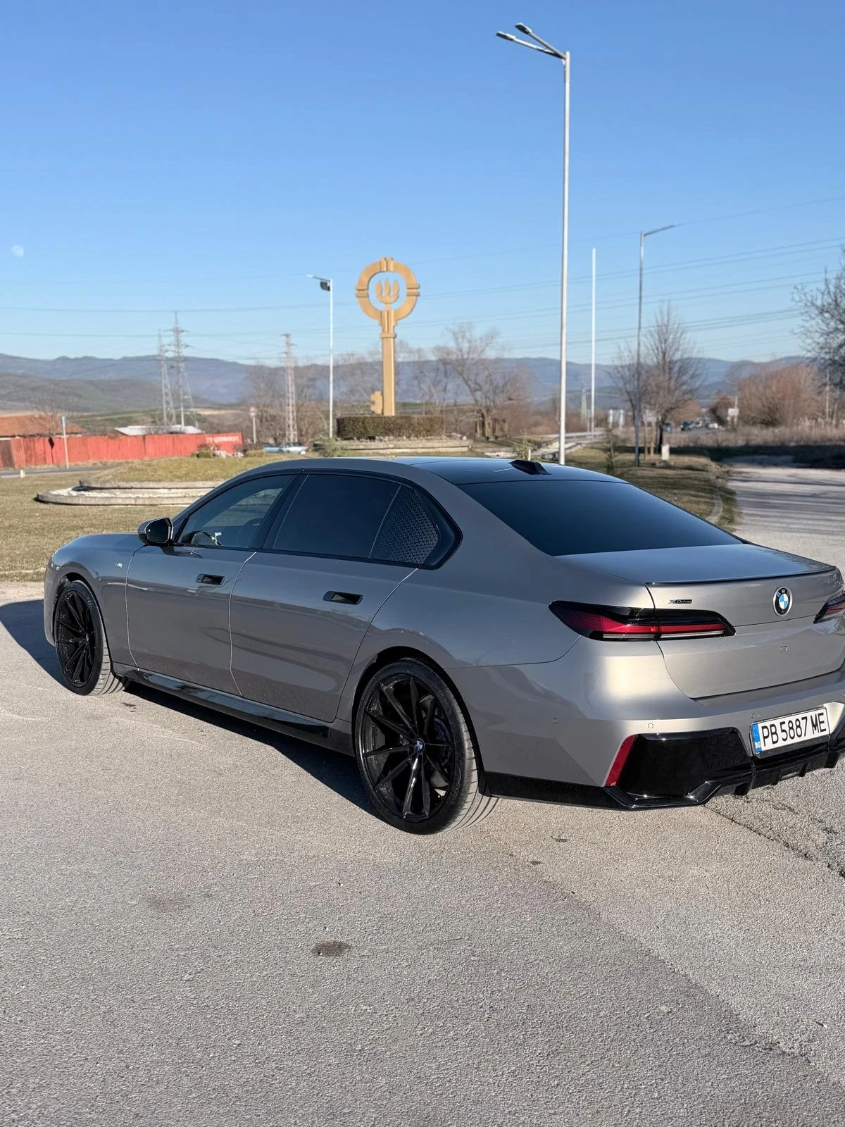 BMW 740 X Drive M-Sport, снимка 4 - Автомобили и джипове - 54831030