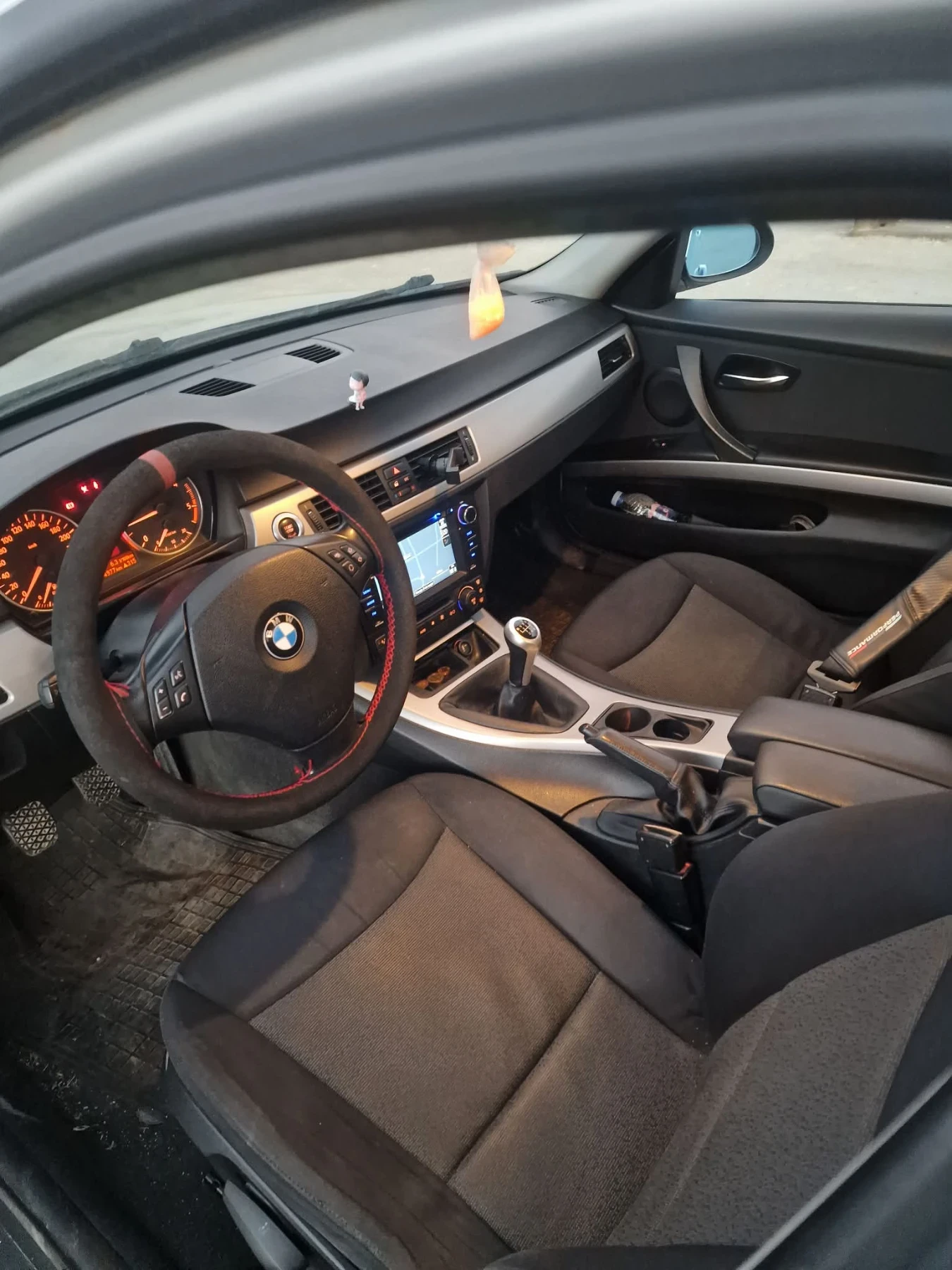 BMW 320, снимка 3 - Автомобили и джипове - 54886959