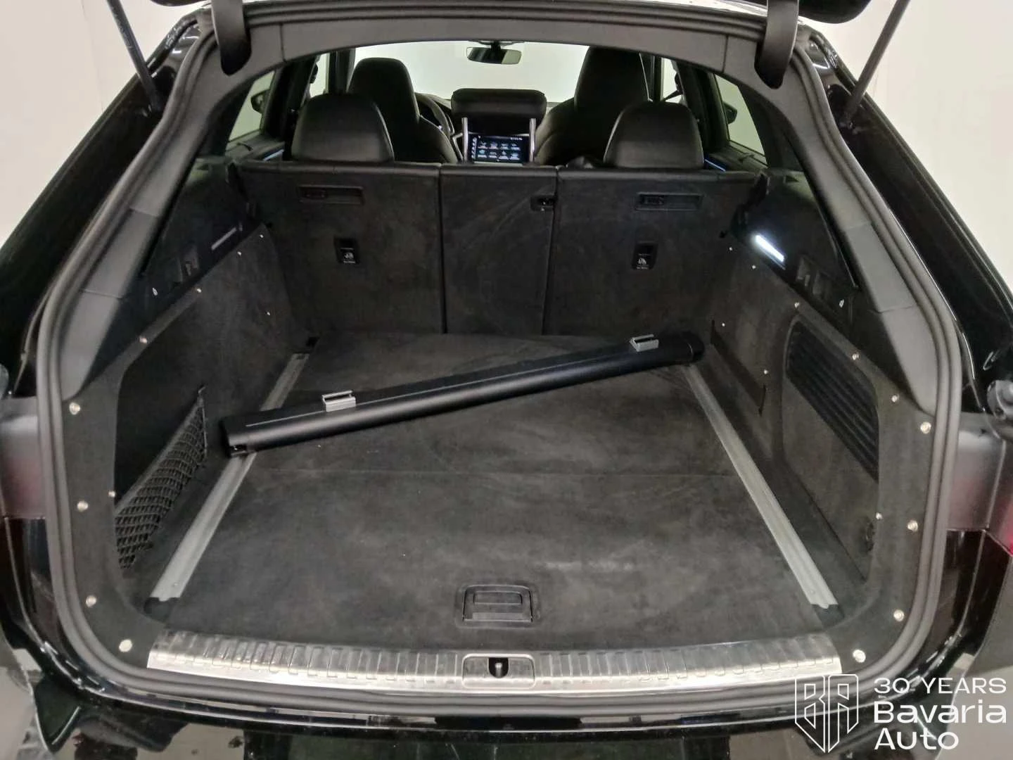 Audi Rs6 4, 0 TFSI Avant Quattro Tiptronic Ceramic, снимка 16 - Автомобили и джипове - 54954174