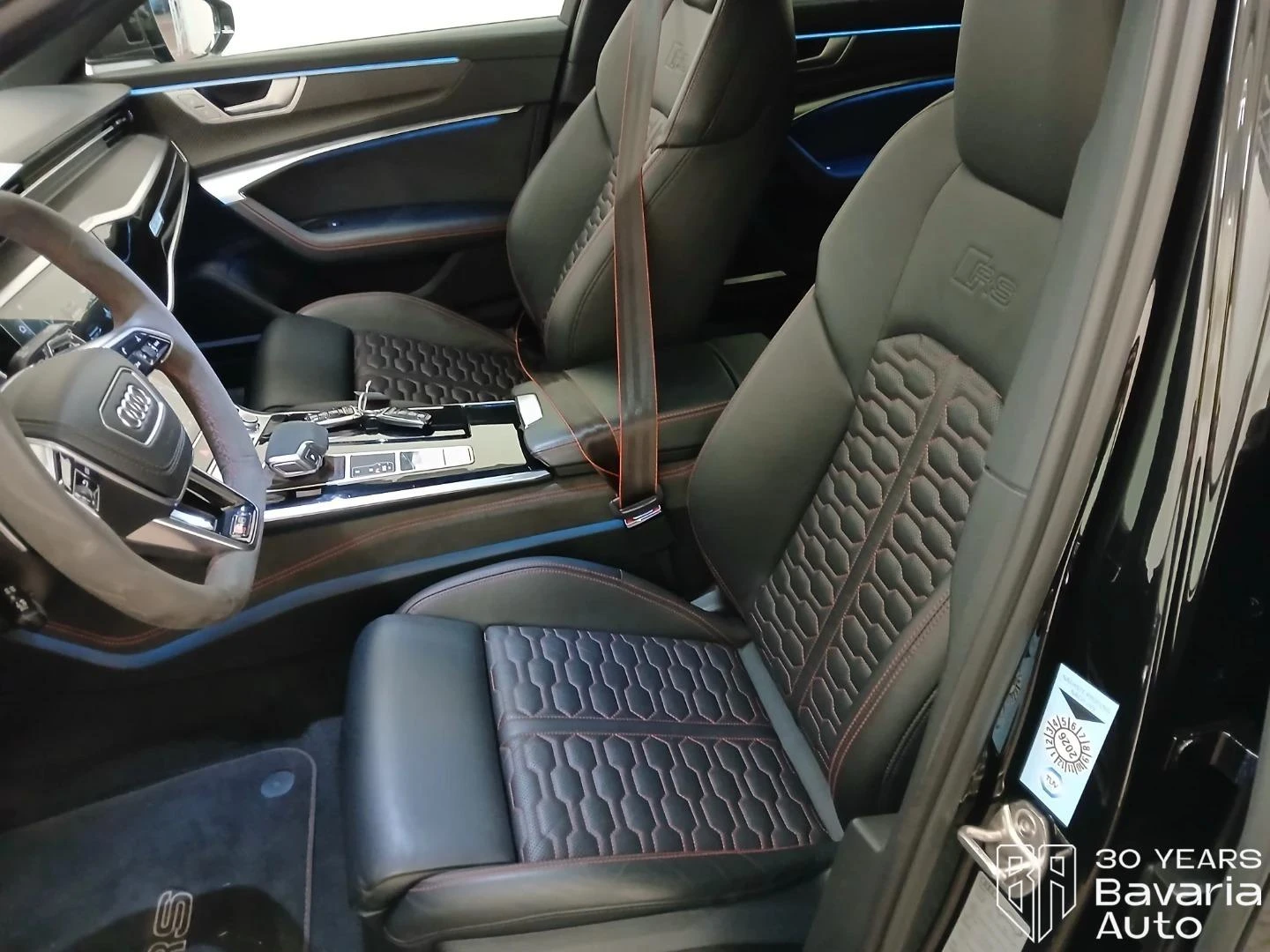 Audi Rs6 4, 0 TFSI Avant Quattro Tiptronic Ceramic, снимка 7 - Автомобили и джипове - 54954174