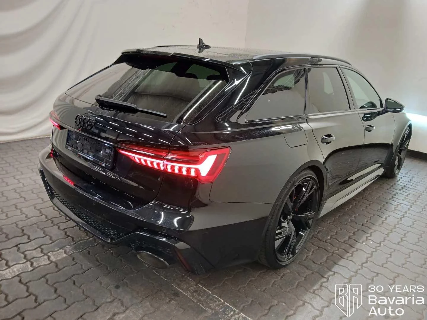 Audi Rs6 4, 0 TFSI Avant Quattro Tiptronic Ceramic, снимка 3 - Автомобили и джипове - 54954174