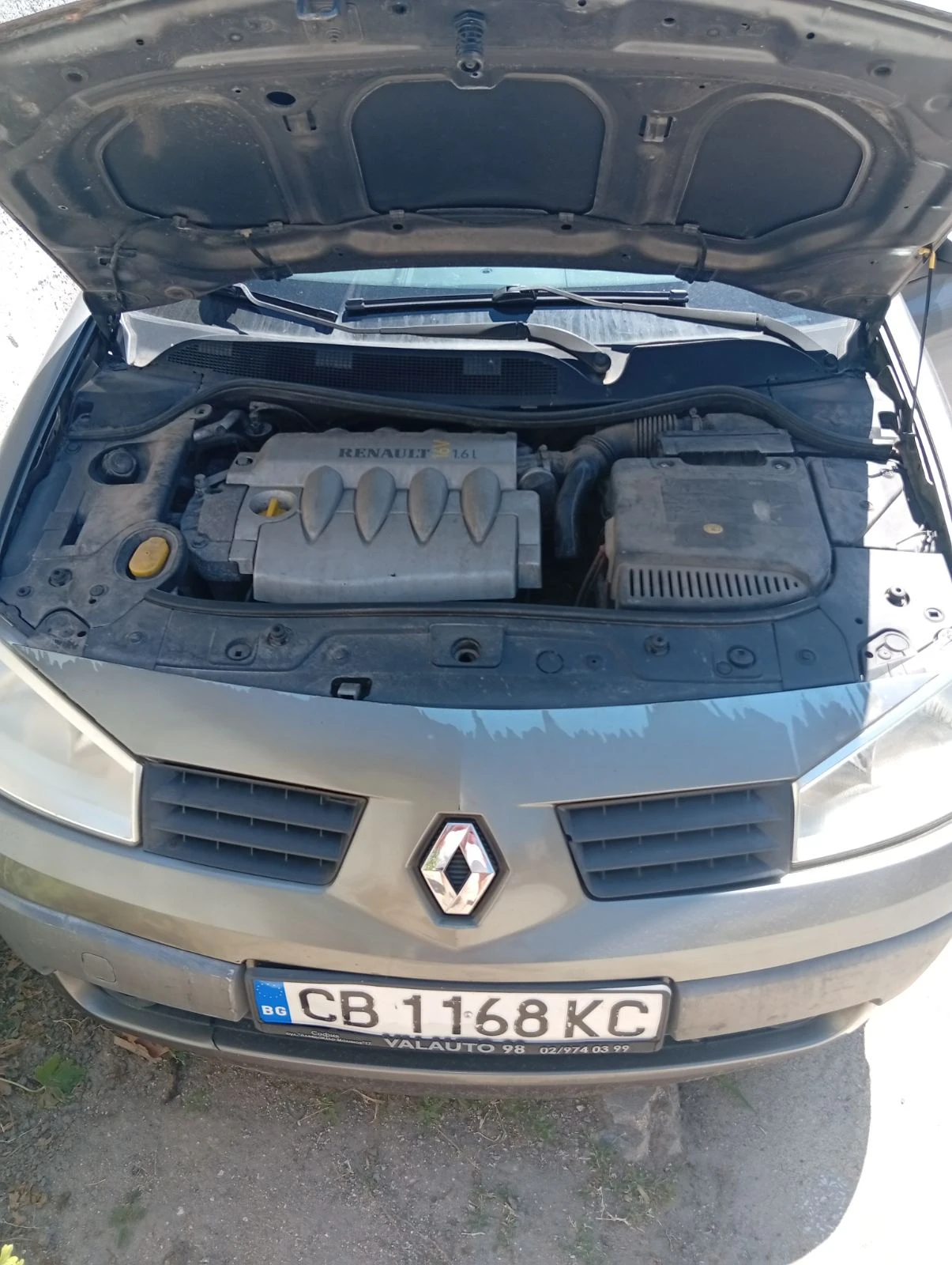 Renault Megane 16V, снимка 8 - Автомобили и джипове - 55748519