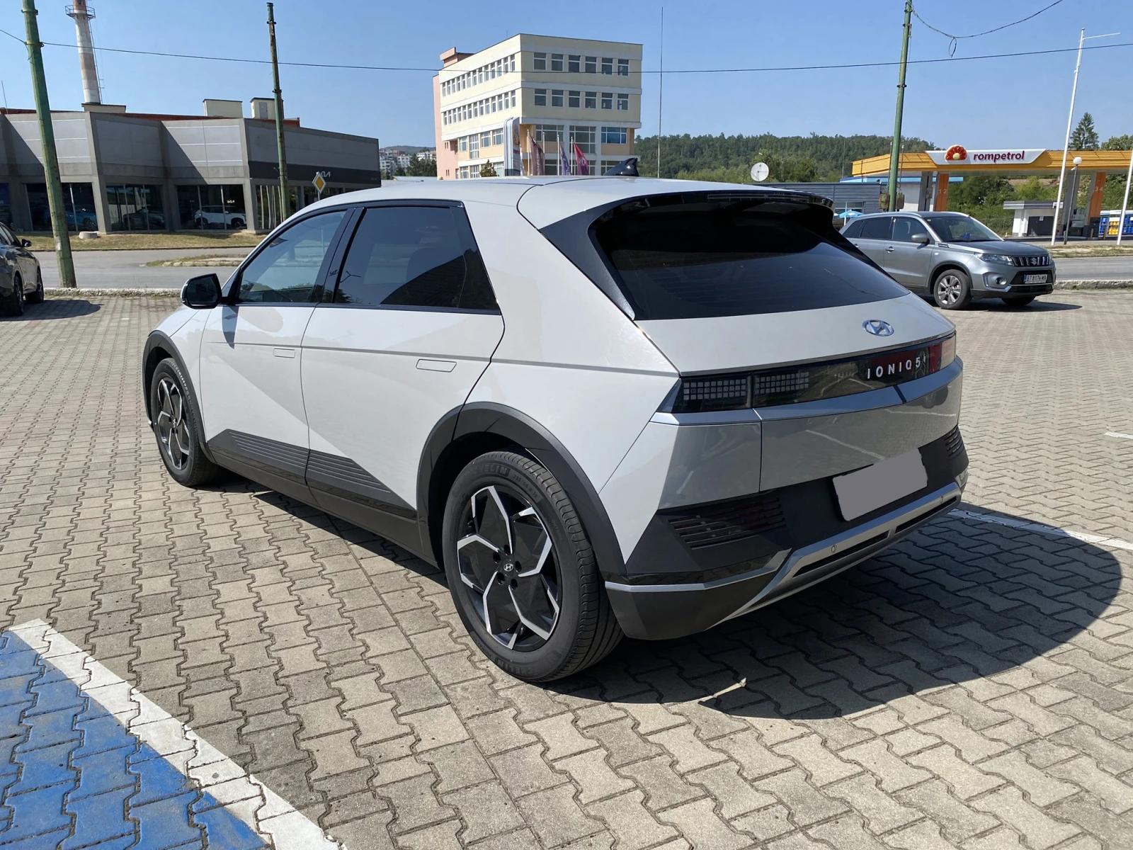 Hyundai Ioniq 5, снимка 4 - Автомобили и джипове - 55927631