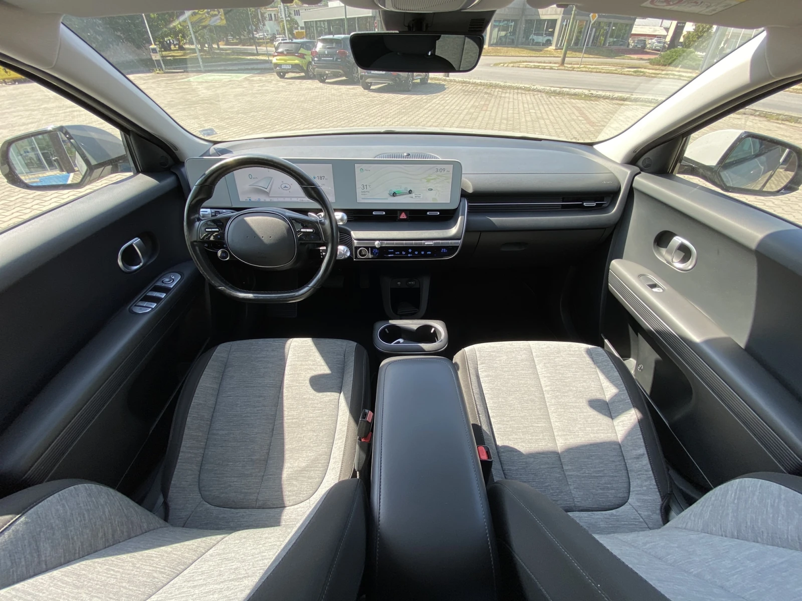 Hyundai Ioniq 5, снимка 13 - Автомобили и джипове - 55927631