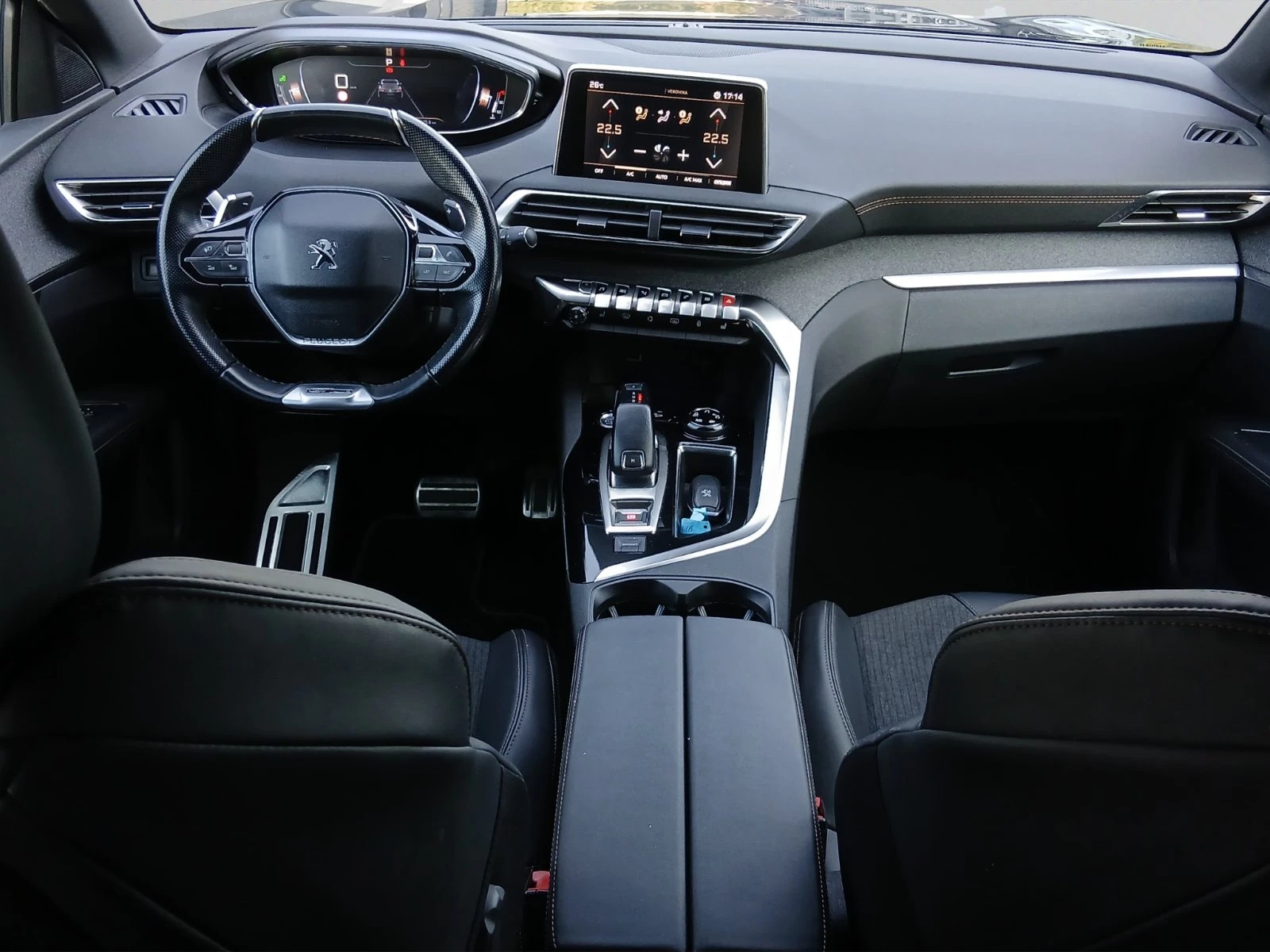 Peugeot 3008 NEW GT Line 1.6 e-THP 180 EAT8 EURO 6.2, снимка 11 - Автомобили и джипове - 56022007