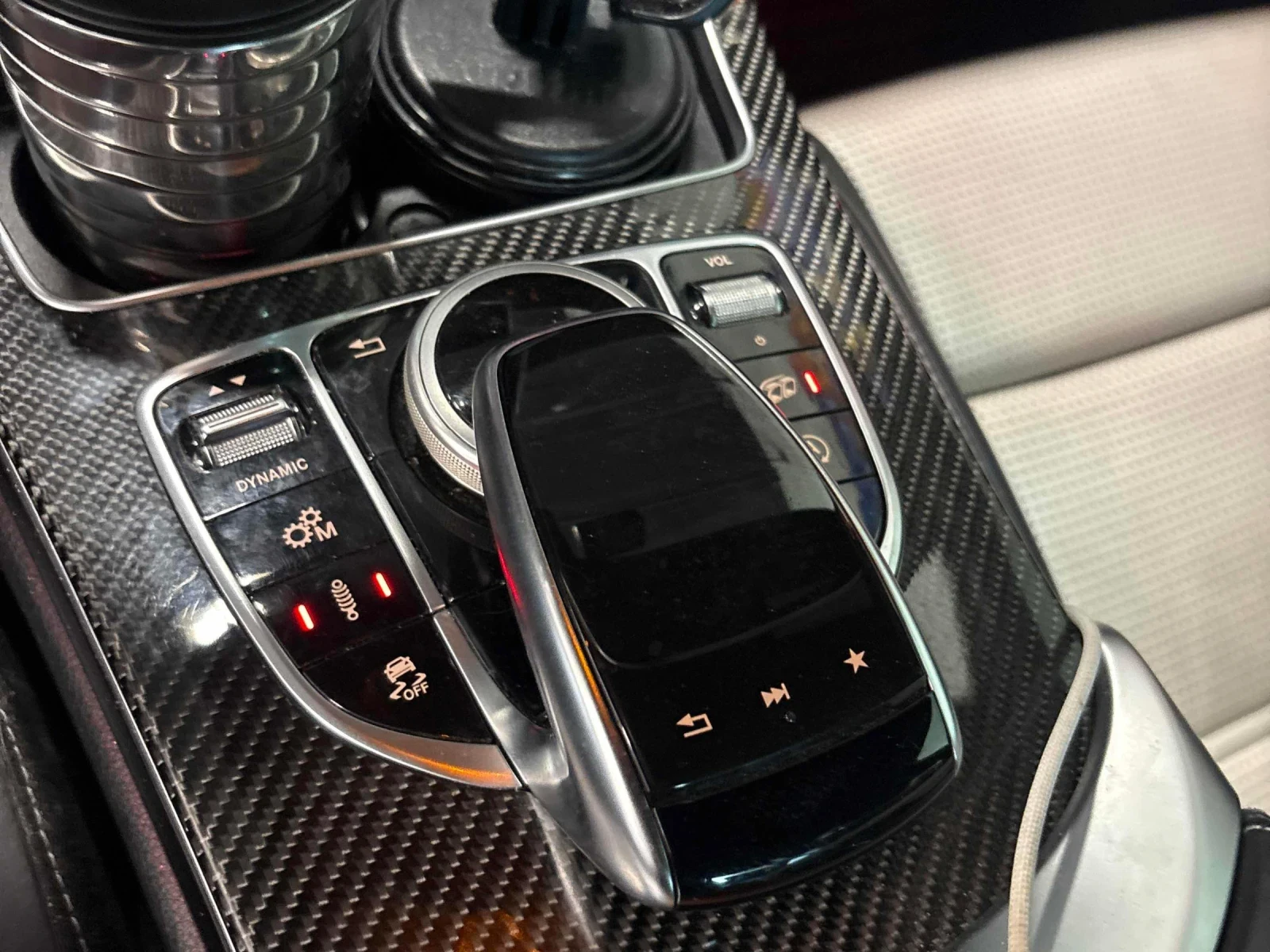 Mercedes-Benz C 63 AMG 360* Pano* Brum* Distronic* HUD* �������*  | Mobile.bg � ����������� 10