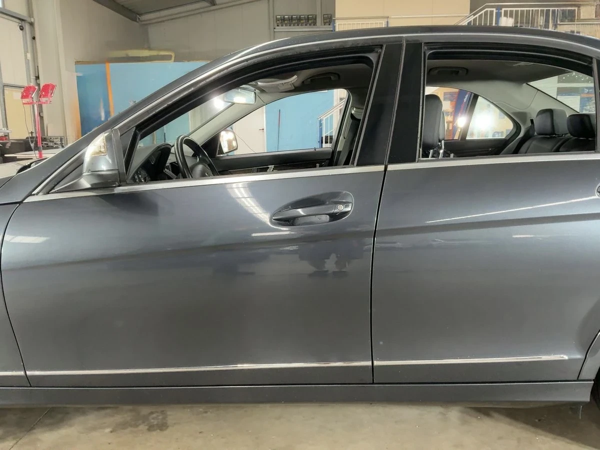 Mercedes-Benz C 180 Kompressor ������� ����* �������* ����* �. ������� | Mobile.bg � ����������� 3