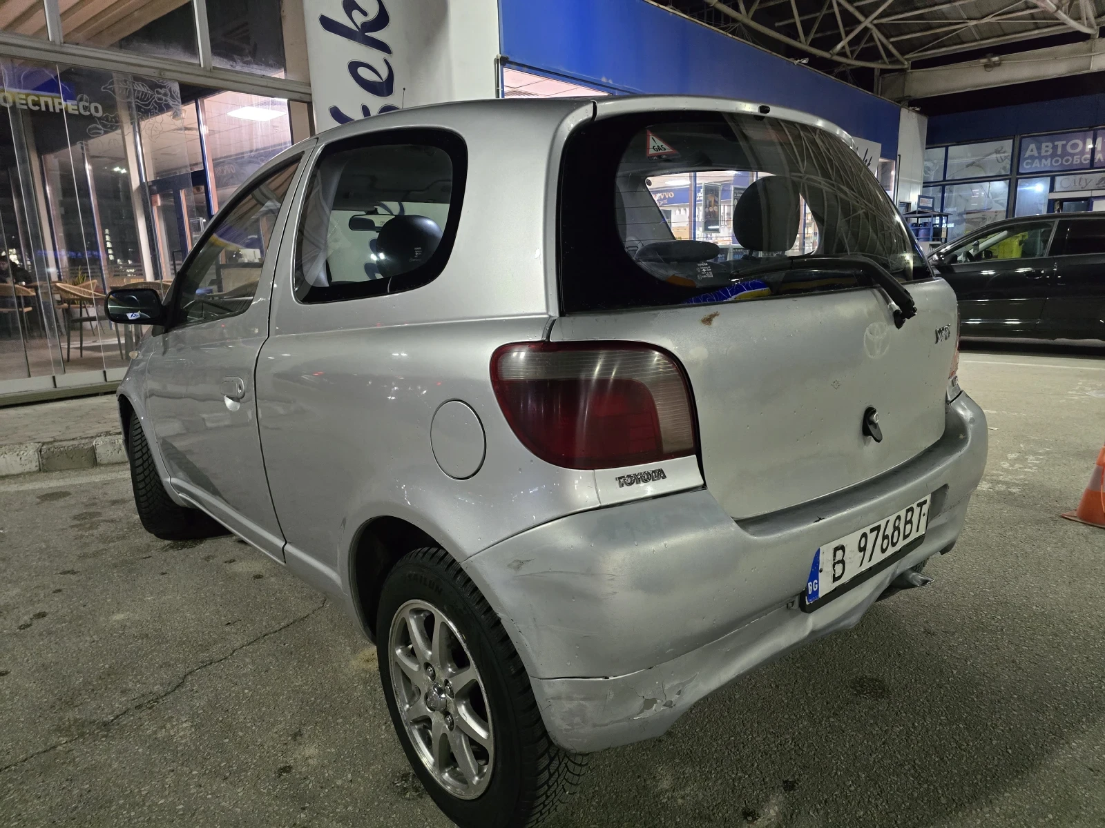 Toyota Yaris 1.3, 86 ���� -������/��� | Mobile.bg � ����������� 6