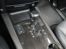 Kia Mohave 3.0 V6 CRDi 4x4   250 к.с.   Автоматик   ТОП ЦЕНА, снимка 8