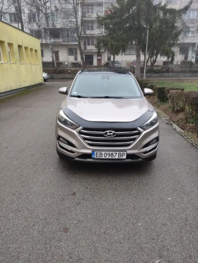 Hyundai Tucson, снимка 3 - Автомобили и джипове - 53315492