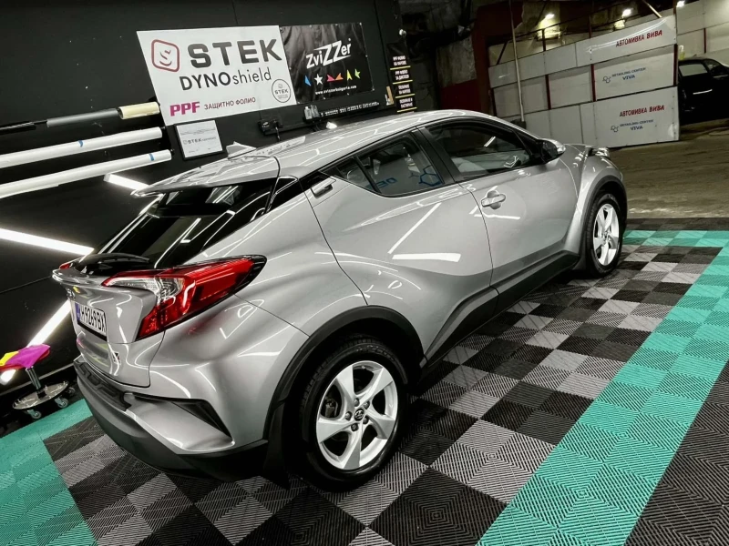 Toyota C-HR, снимка 4 - Автомобили и джипове - 39046040