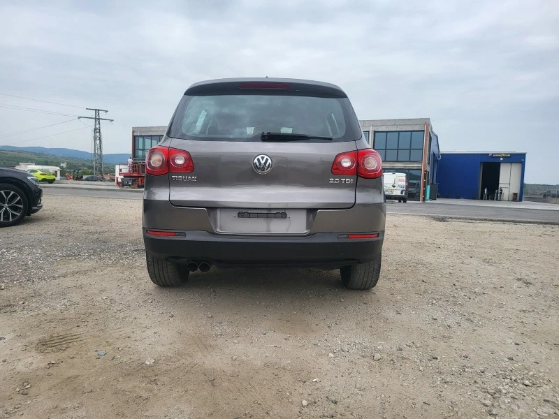 VW Tiguan 4x4, снимка 6 - Автомобили и джипове - 45301809