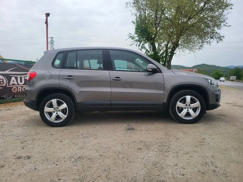 VW Tiguan 4x4/Лизинг/Бартер, снимка 7 - Автомобили и джипове - 45301809