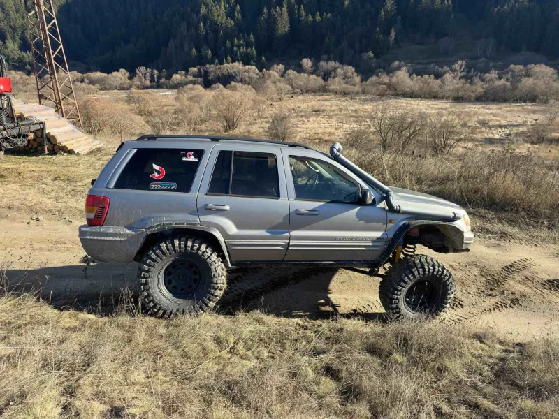 Jeep Grand cherokee М57 193+ + узаконен , снимка 4 - Автомобили и джипове - 48214048