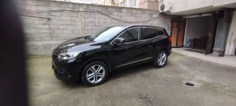 Renault Kadjar, снимка 10 - Автомобили и джипове - 50442717