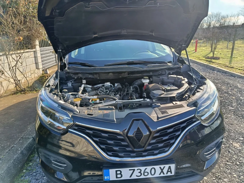 Renault Kadjar, снимка 10 - Автомобили и джипове - 50442717