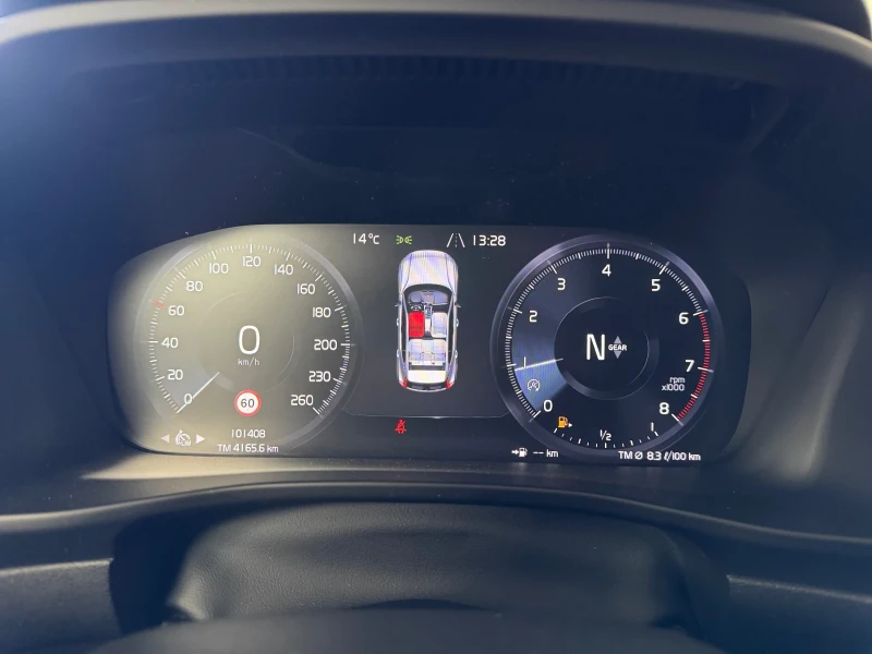 Volvo XC40 1.5 i T3 - INSCRIPTION/ EURO 6D - 101.000 km!!!, снимка 12 - Автомобили и джипове - 52012262