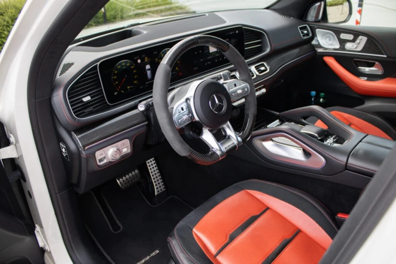 Mercedes-Benz GLE 63 S AMG 4Matic+ , снимка 6 - Автомобили и джипове - 52695962