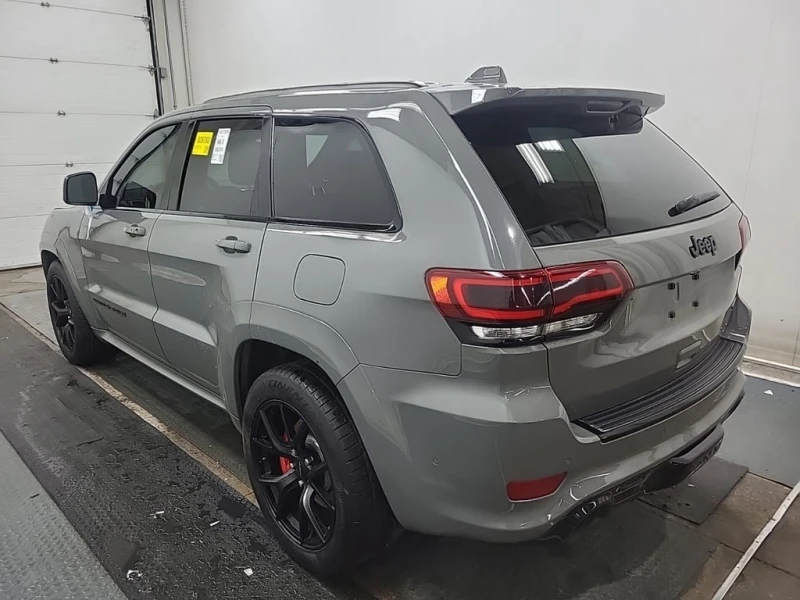 Jeep Grand cherokee * SRT * CARFAX * , снимка 4 - Автомобили и джипове - 53038846