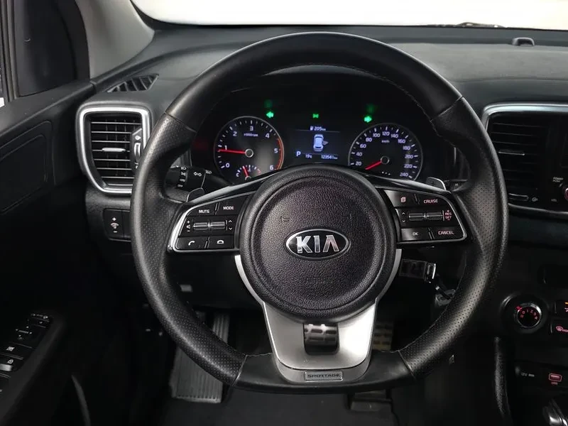 Kia Sportage The Bold Diesel 2.0 2Wd Luxury, снимка 13 - Автомобили и джипове - 55015762