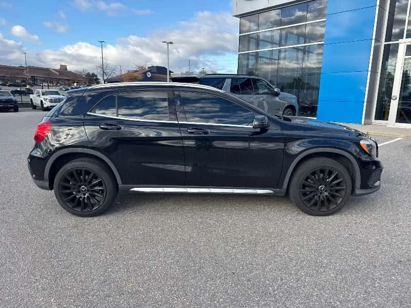 Mercedes-Benz GLA * 250 * CARFAX * ЦЕНА ДО БГ, снимка 3 - Автомобили и джипове - 56201544