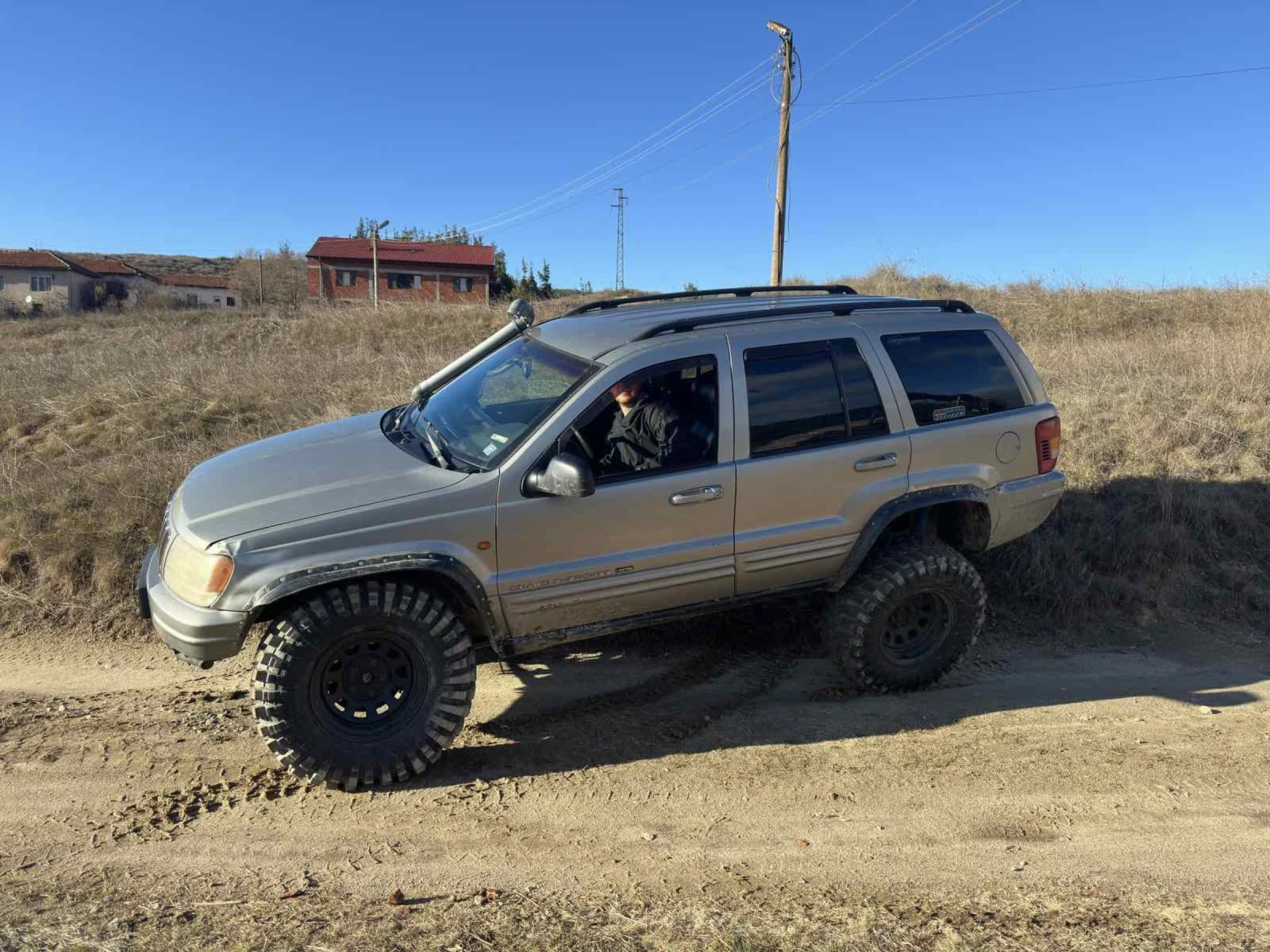 Jeep Grand cherokee  - изображение 2