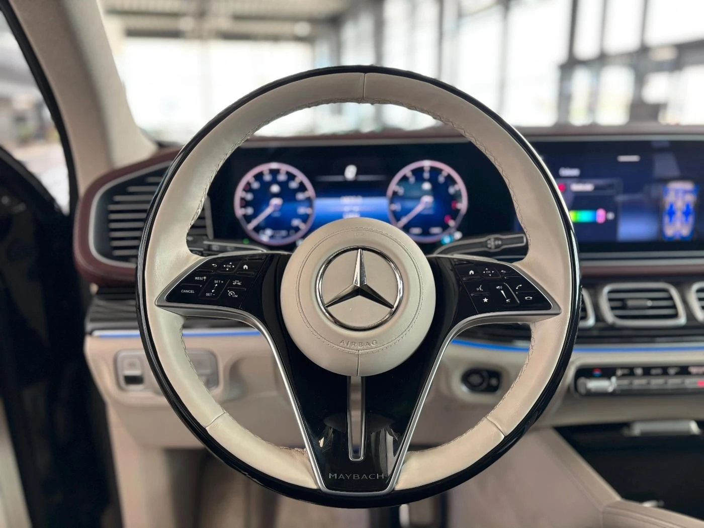 Mercedes-Benz GLS 600 MAYBACH/ACTIVE BODY/FIRST CLASS/MANUFAKTUR/BURM 4D - изображение 9