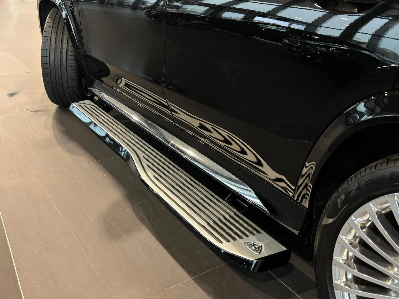 Mercedes-Benz GLS 600 MAYBACH/ACTIVE BODY/FIRST CLASS/MANUFAKTUR/BURM 4D - изображение 5