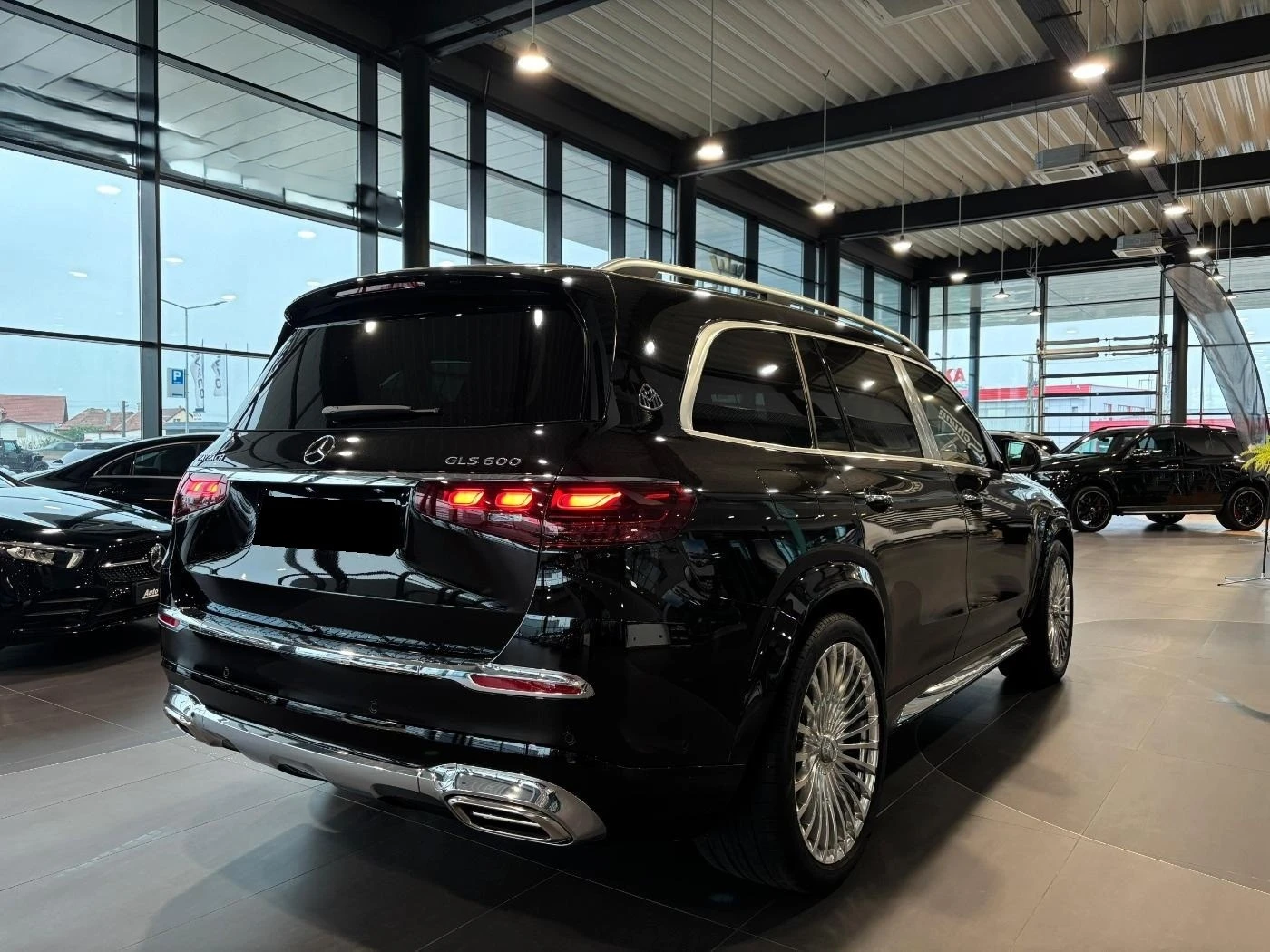 Mercedes-Benz GLS 600 MAYBACH/ACTIVE BODY/FIRST CLASS/MANUFAKTUR/BURM 4D - изображение 4