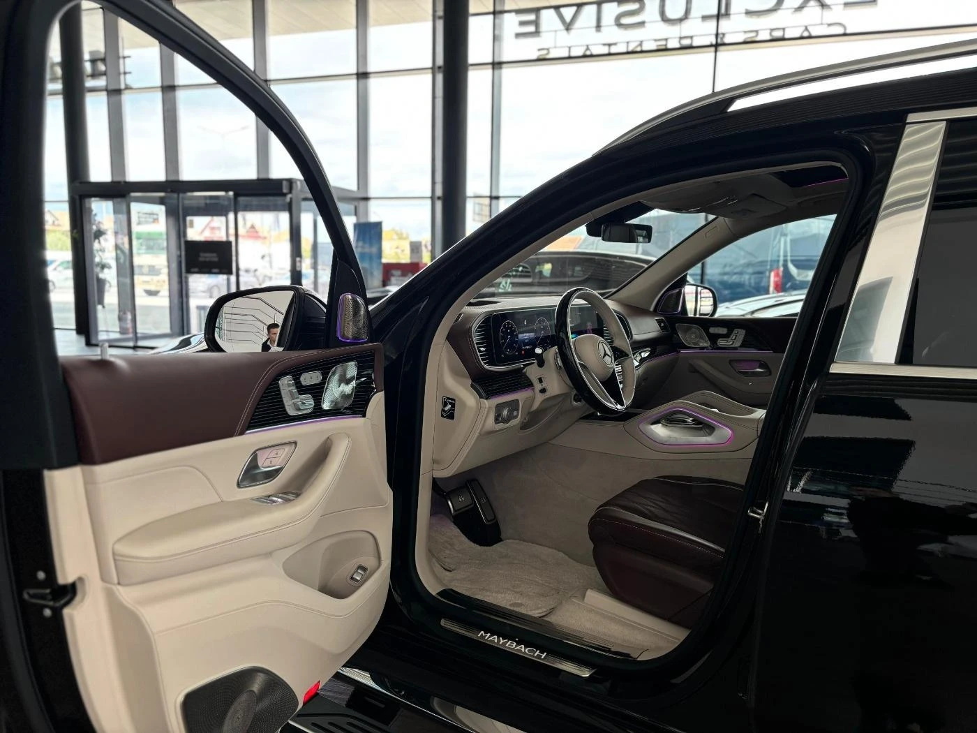 Mercedes-Benz GLS 600 MAYBACH/ACTIVE BODY/FIRST CLASS/MANUFAKTUR/BURM 4D - изображение 6