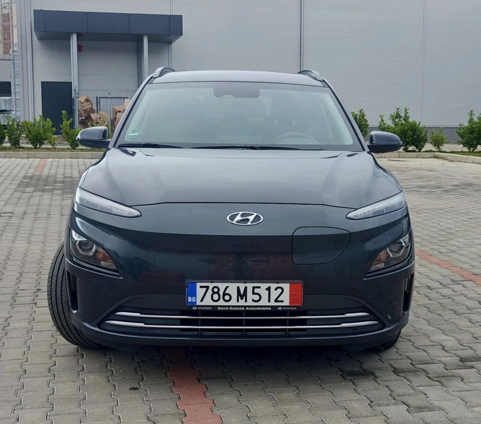 Hyundai Kona Trend/Face/42kwh/136hp/Сервизна книжка/SOH 100% - изображение 2