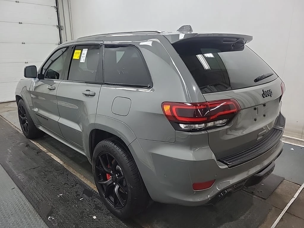 Jeep Grand cherokee * SRT * CARFAX *  - изображение 4
