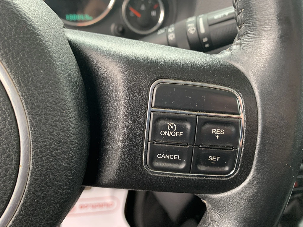 Jeep Wrangler 4x4 Unlimited* Pentastar 3.6L* Keyless* Кожа* Подг - изображение 8