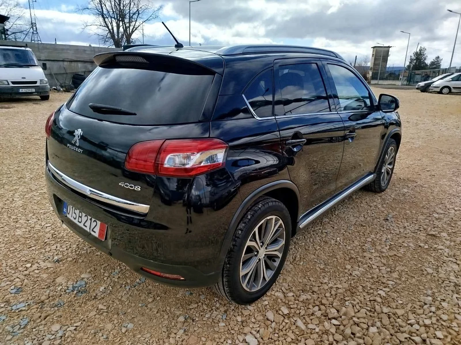 Peugeot 4008 1.6 HDi* 4x4* Панорама - изображение 4
