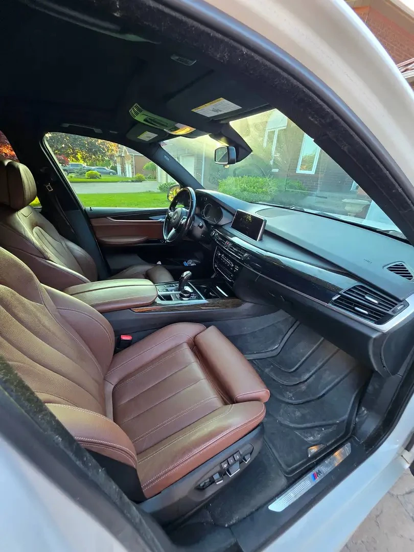 BMW X5 M Pack * Pano * 360 * АвтоКредит * (ЦЕНА ДО БГ), снимка 6 - Автомобили и джипове - 54973073