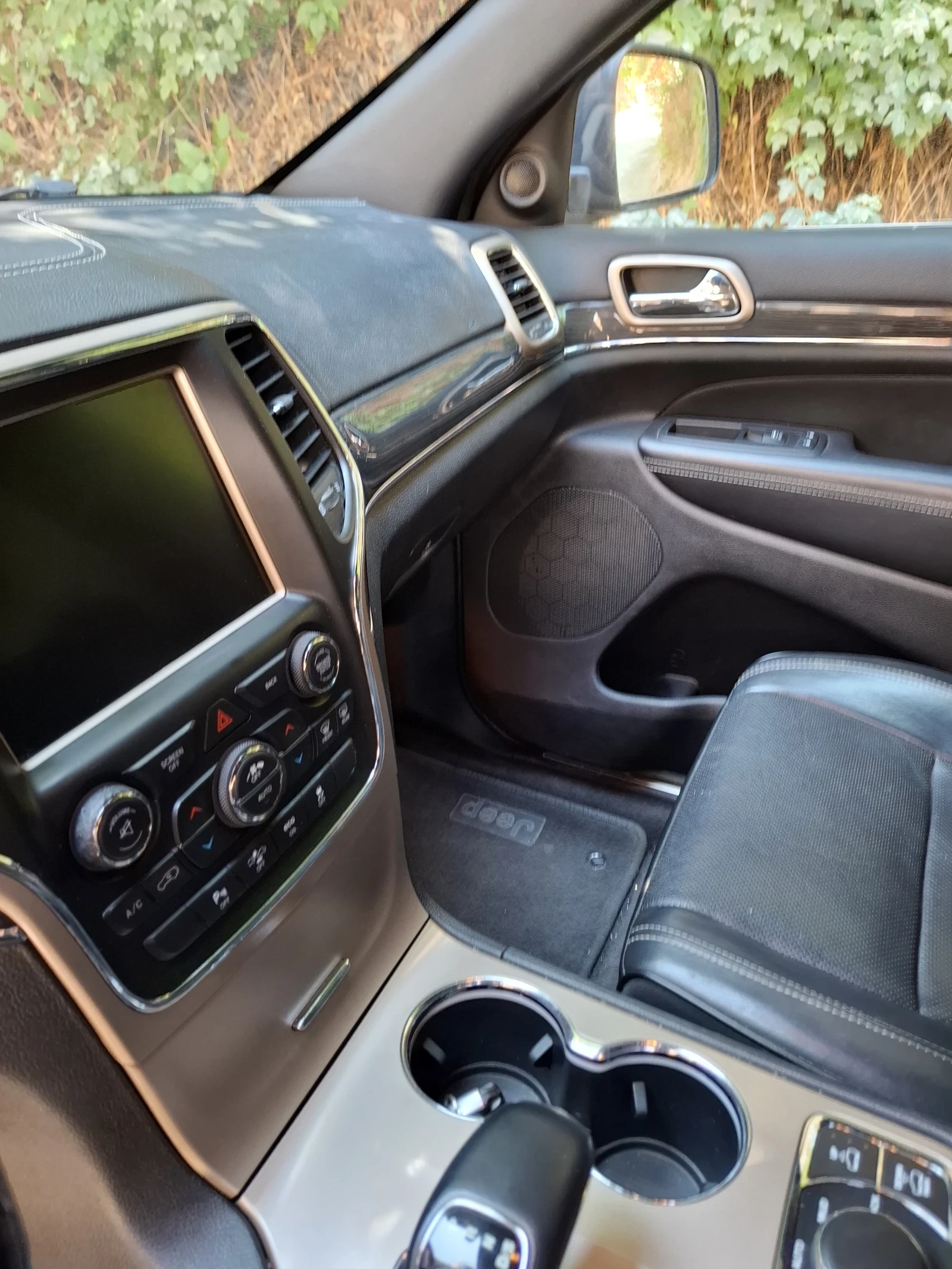 Jeep Grand cherokee, снимка 6 - Автомобили и джипове - 55222698