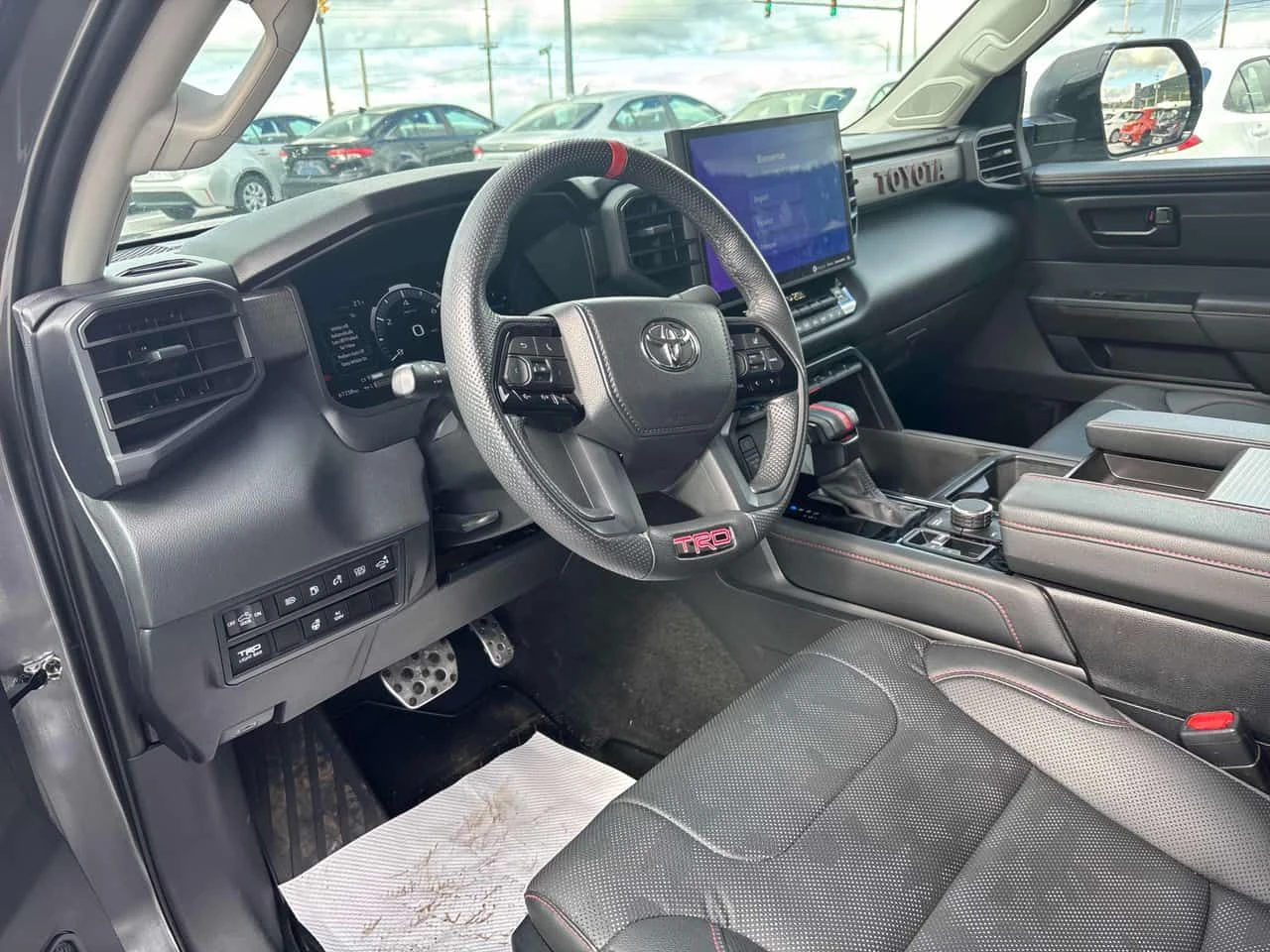 Toyota Tundra  Limited Hybrid / CARFAX / АВТОКРЕДИТ, снимка 5 - Автомобили и джипове - 55670816