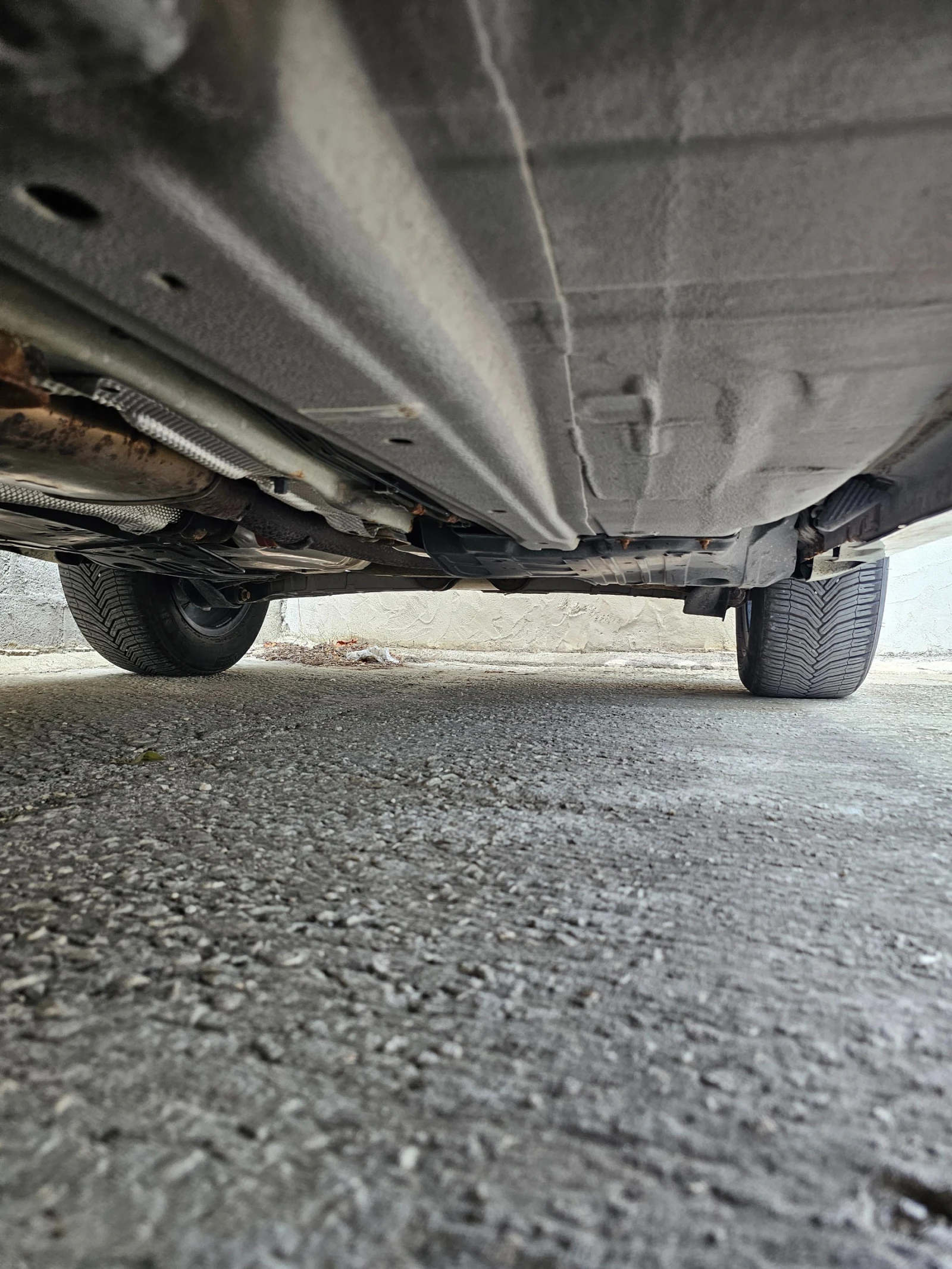Volvo XC60 T6 AWD 304HP, снимка 17 - Автомобили и джипове - 55782265