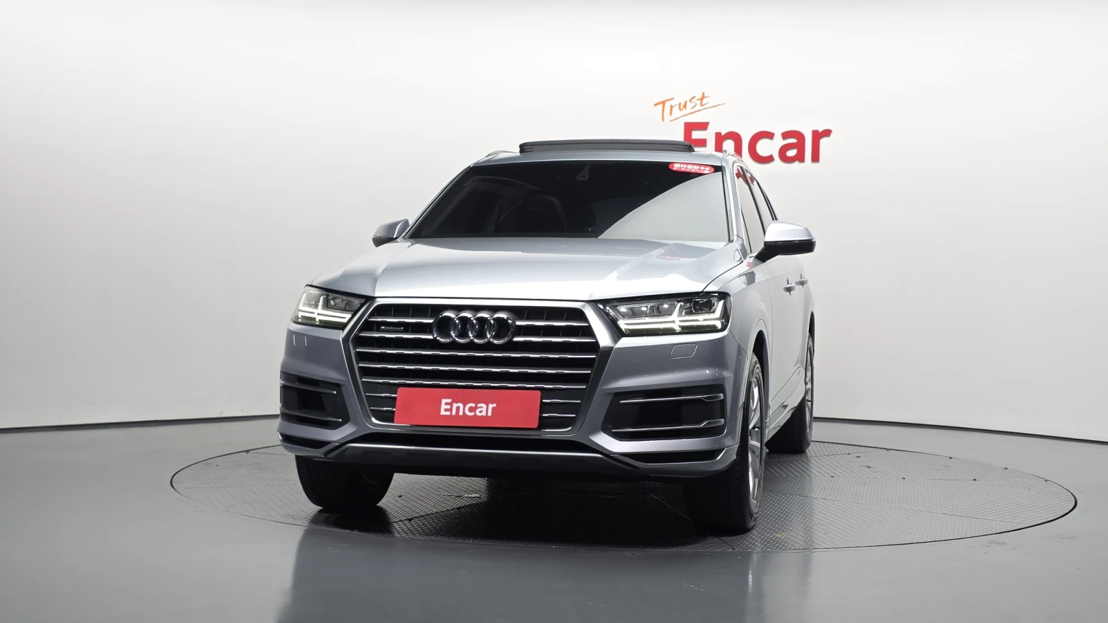 Audi Q7 45 TFSI quattro* ЕЛ. БАГАЖНИК* ЛЮК* КРАЙНА ЦЕНА, снимка 3 - Автомобили и джипове - 56133718