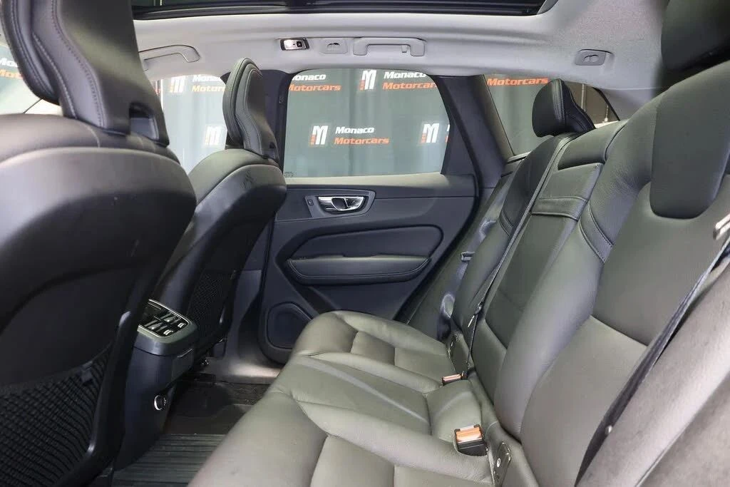 Volvo XC60, снимка 14 - Автомобили и джипове - 56736856