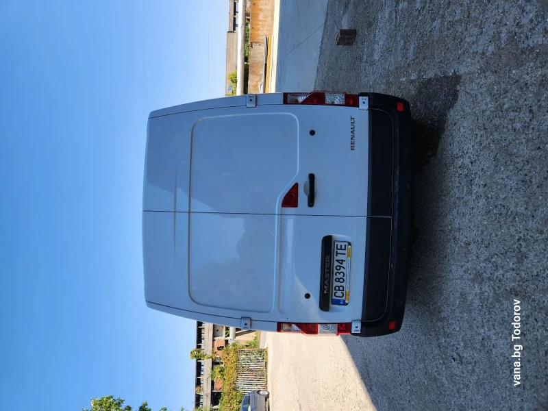 Renault Master, снимка 2 - Бусове и автобуси - 49231503